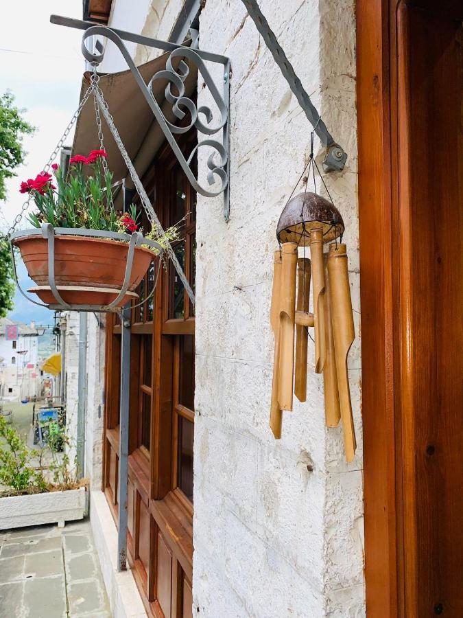 Guest House And Hostel Val-Mar Gjirokaster Exterior photo