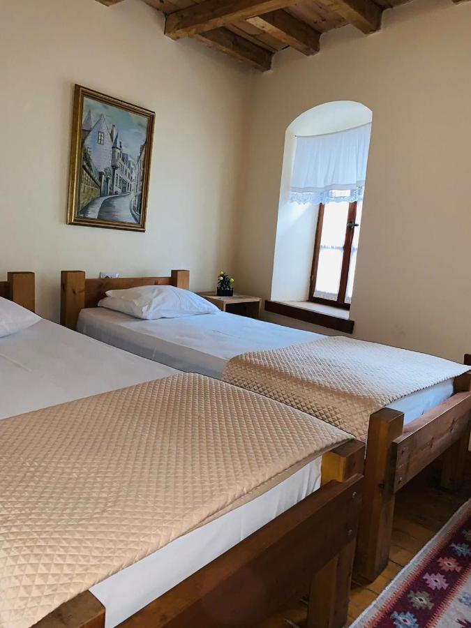 Guest House And Hostel Val-Mar Gjirokaster Exterior photo