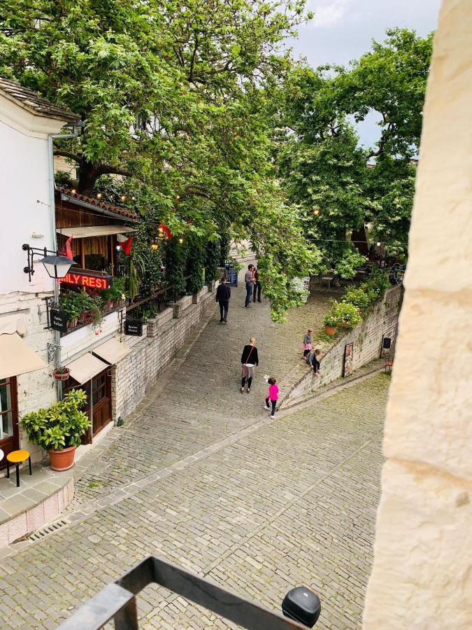 Guest House And Hostel Val-Mar Gjirokaster Exterior photo